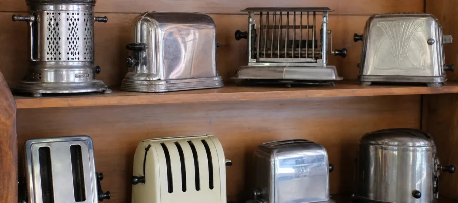 Die ersten Toaster-Modelle: Kuriose Designs und Anekdoten